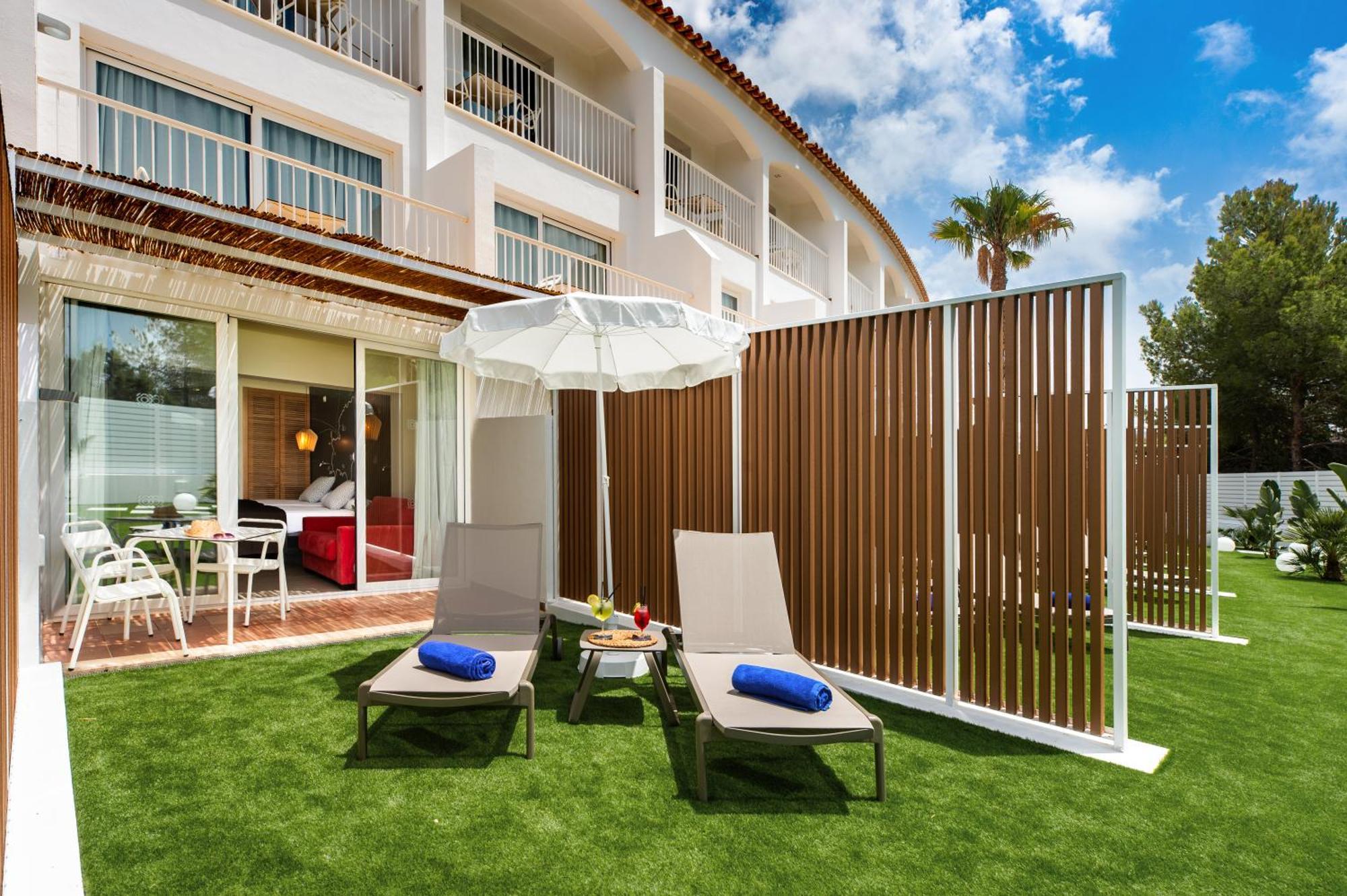 Hotel Playasol Cala Tarida Cala Tarida  Dış mekan fotoğraf