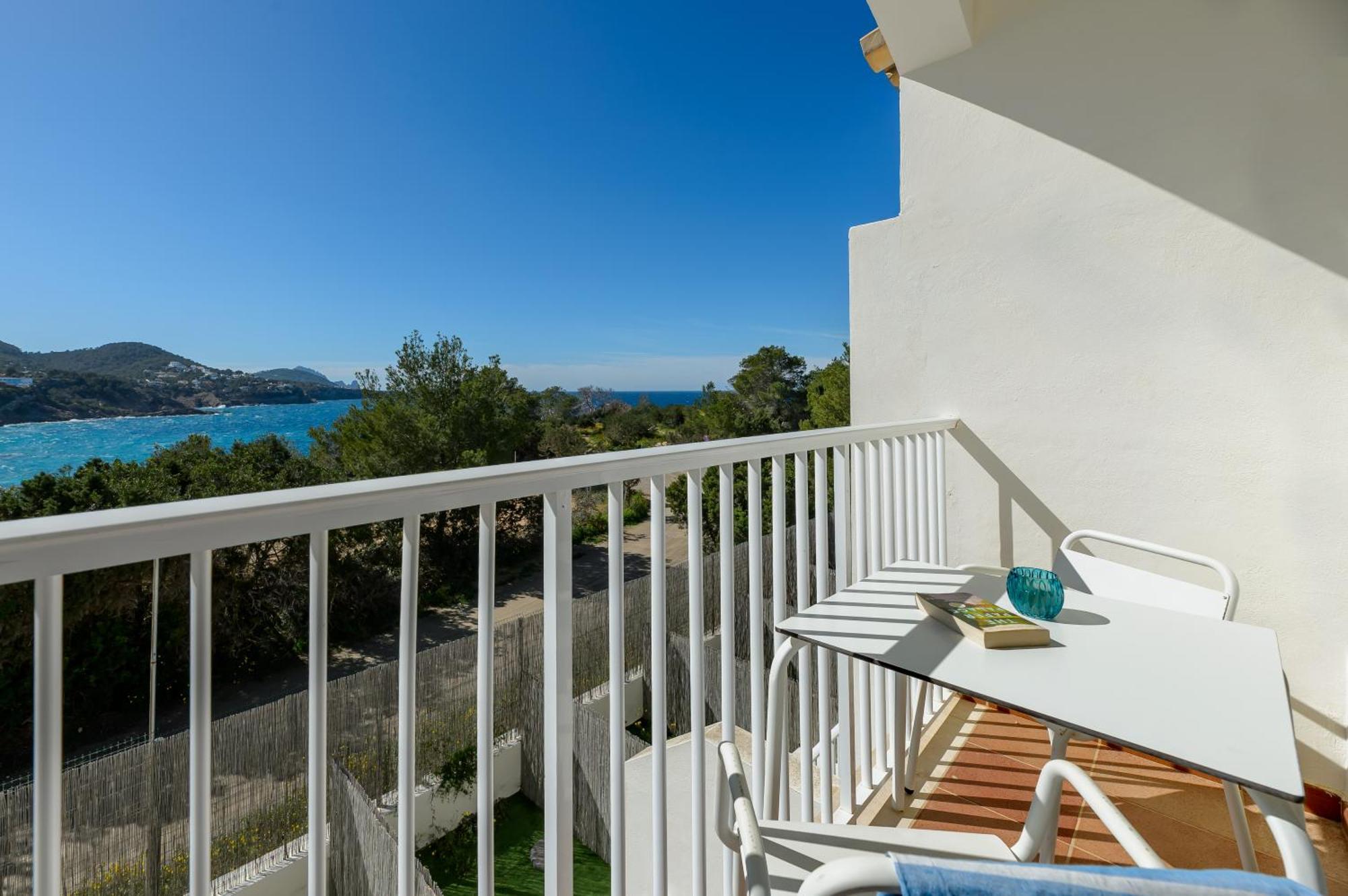 Hotel Playasol Cala Tarida Cala Tarida  Dış mekan fotoğraf